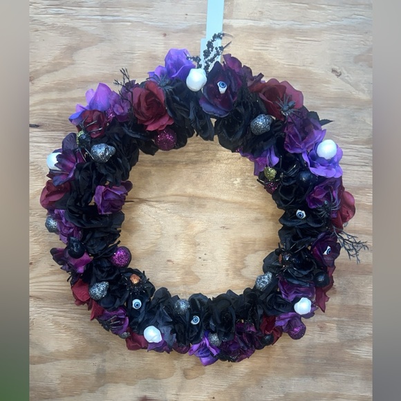 Halloween wreath - Picture 3 of 12